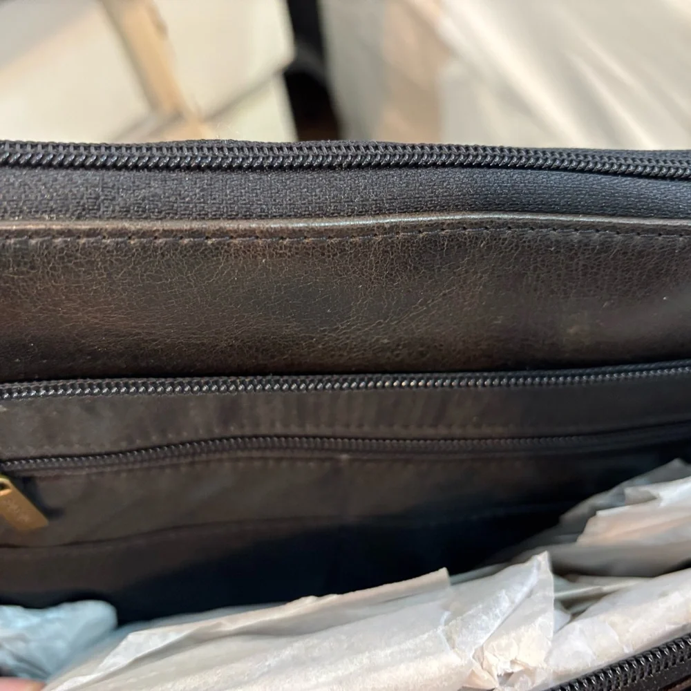 Fossil Black Laptop Bag Sleek Leather Design
